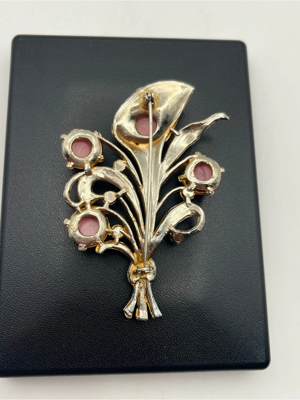 1950’s Mid Century pink moonglow cabochon stones flower bouquet brooch pin